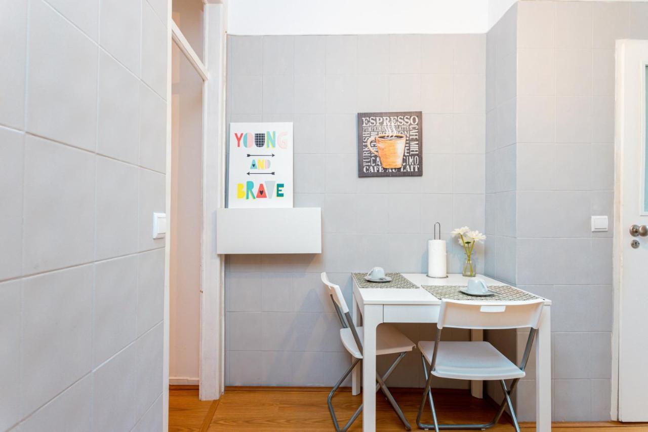 Travessa Do Jardim Apartment Lisbon Bagian luar foto